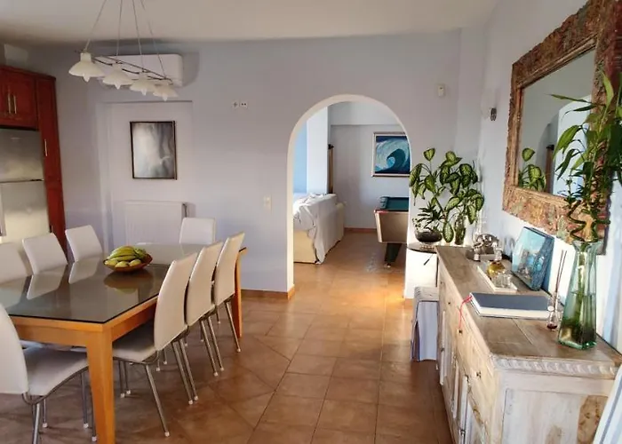 فيلا سانتا مافرا فيلة *